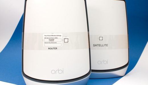 Orbi RKB852 - Router und Satellit